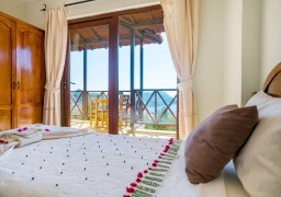 Villa Elondra